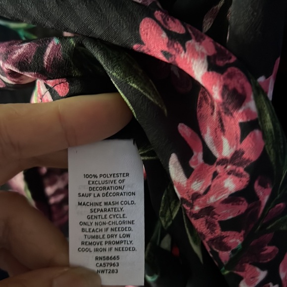 🌺 NWT! Boho Ruffle Blouse - Picture 6 of 6